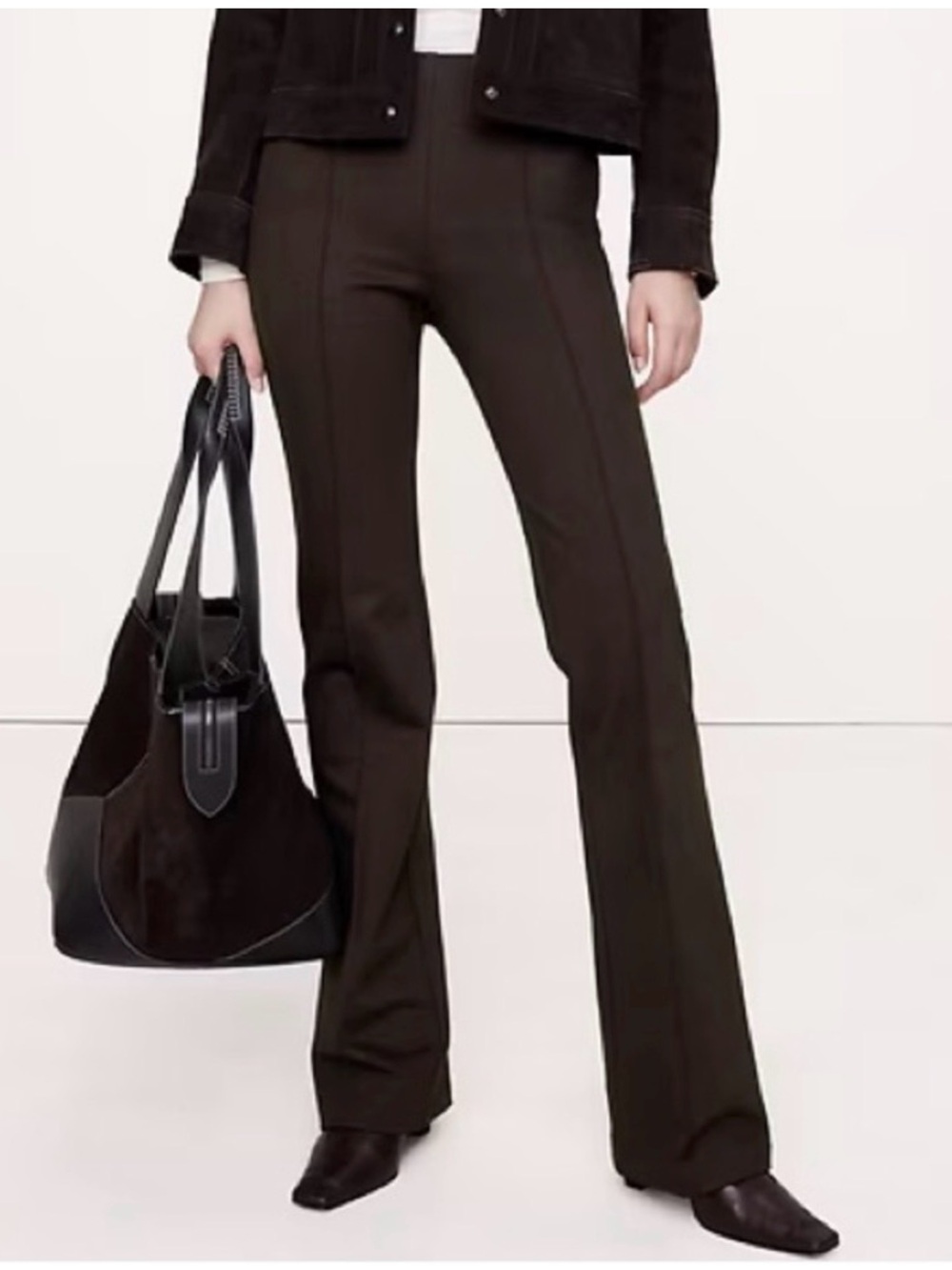 Banana Republic Skinny Bootcut Everywhere Ponte Pull-On Pant. Dark Brown
